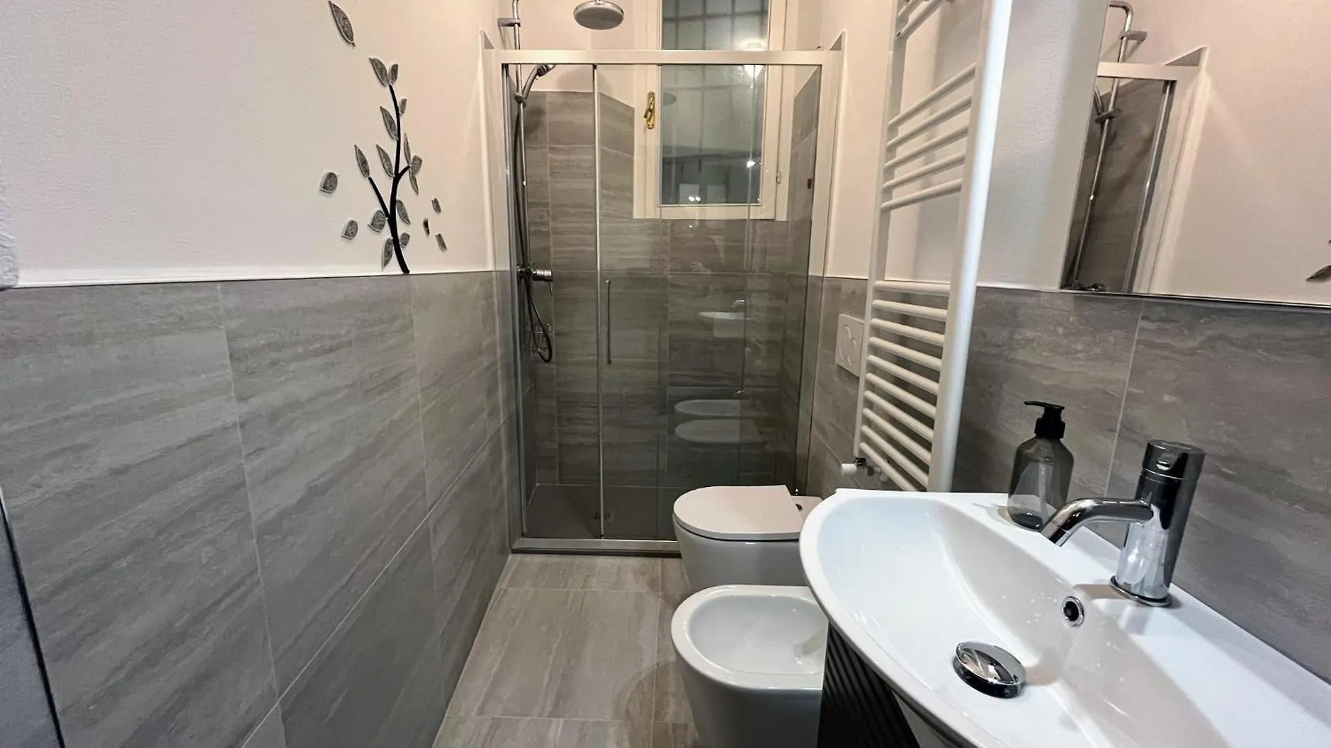 Διαμέρισμα Caseospitali - Deangeli, Trilocale X5 Con Bagno Nuovo A 7 Fermate Dal Duomo Μιλάνο
